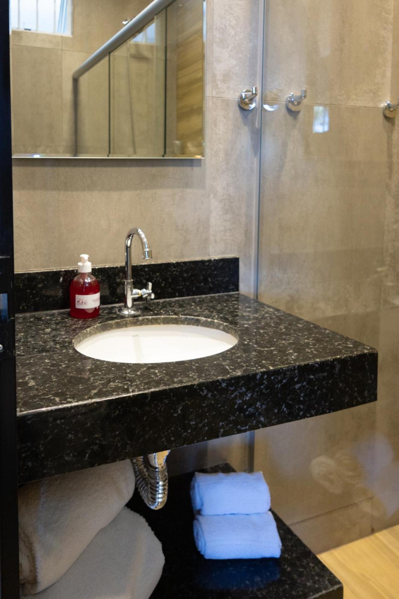 California Suites Μπέλο Οριζόντε Εξωτερικό φωτογραφία